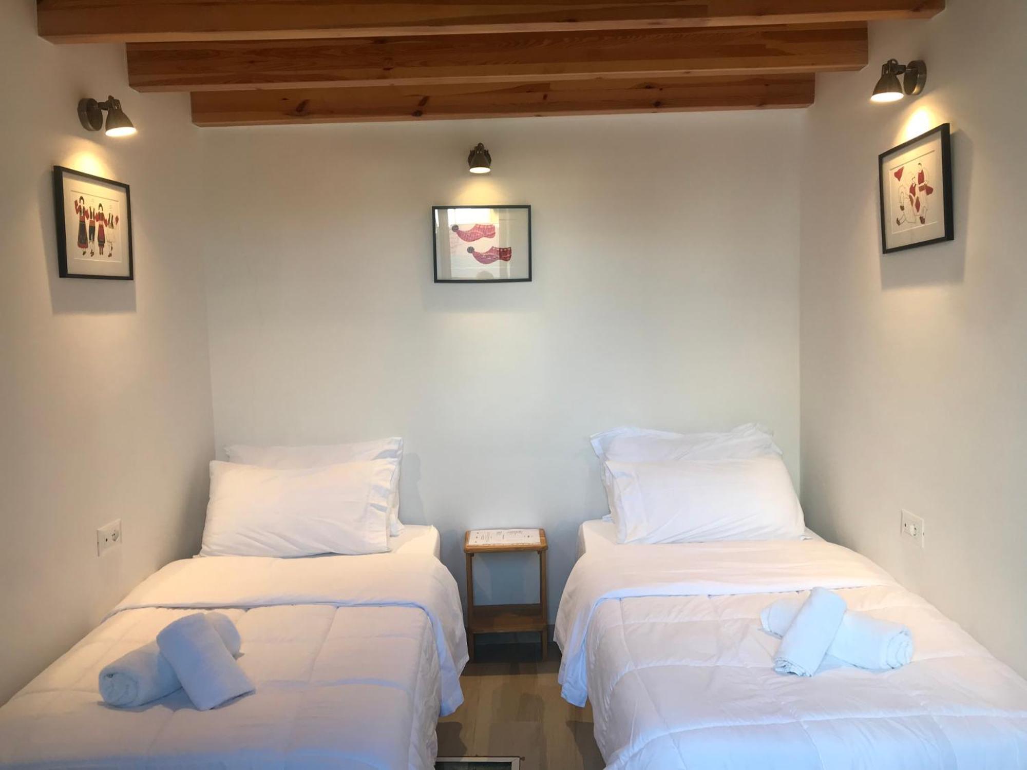 Gogo Moustache Guest House Përmet Eksteriør billede
